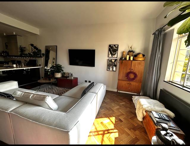 2 BEDROOM APARTMENT FOR SALE IN HOUGHTON ESTATE